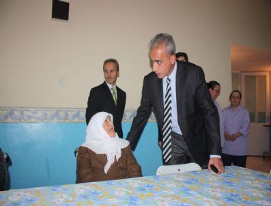 EROL RÜSTEMOĞLU - Havza Huzurevi`nde Dünya Yaşlılar Günü Kutlaması