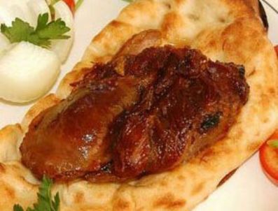 Kur ve yem fiyatları yükseldi, kuzu eti 50 TL oldu