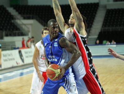 KASPARS KAMBALA - Rüştü Yüce`yi Anma Turnuvası`nın Şampiyonu Türk Telekom