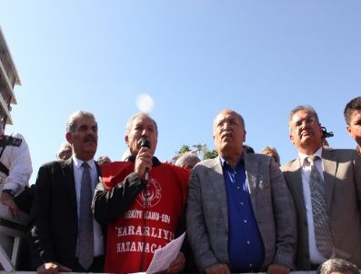ALI HALAMAN - Adana`da Binlerce Kişi Sokakta Terörü Lanetledi