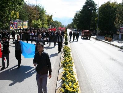 Erzincanlılar Terörü Lanetledi, Askere Gitmek İçin Dilekçe Verdi