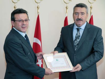 İzmir Eğitimi İçin Bir İmza Daha