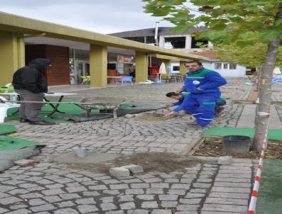 ŞÜKRÜ KARABALıK - Kartepe Güzelleşiyor