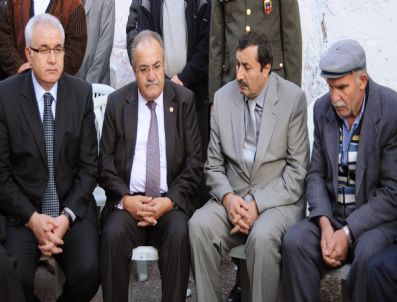 CAHİT BAĞCI - Protokol Üyelerinden Şehit Ailesine Ziyaret