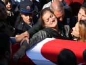 Şehit Polis Memleketi Kocaeli`de Toprağa Verildi