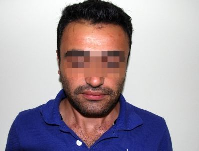 Bin 500 Kişinin Kredi Kartı Bilgilerini Kopyalan Hacker Yakalandı