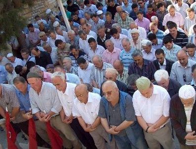 LALA MUSTAFA PAŞA - KKTC'de şehitler için gıyabi cenaze namazı kılındı
