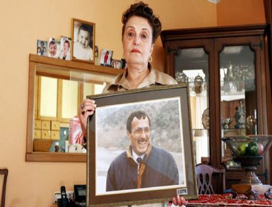 Merhum Vali Yazıcıoğlu’nun Eşi Meryem Yazıcığlu Hayatını Kaybetti