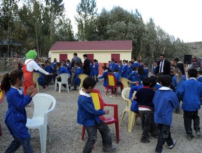 TURGAY ÜNSAL - Samsung ve Tocev`in Beraber Okul Açtığı İllere Erzurum ve Muş Da Eklendi