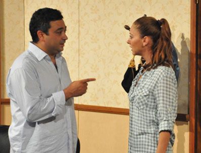 AGATHA CHRİSTİE - 'Akla Kara Tiyatro' yeni sezonu açtı