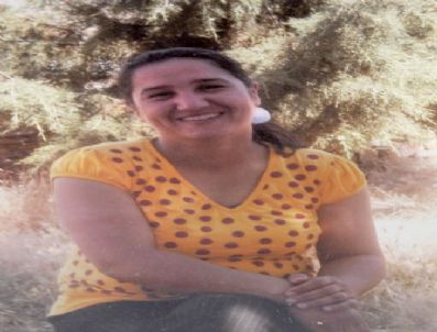 Anne İle Oğlu Yolun Karşısına Geçemedi