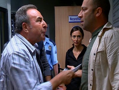 ARKA SOKAKLAR DİZİSİ - Arka Sokaklar 217. bölüm özeti ve fragmanı