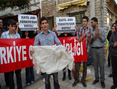 Bodrum’da Çuval Eylemi Devam Ediyor