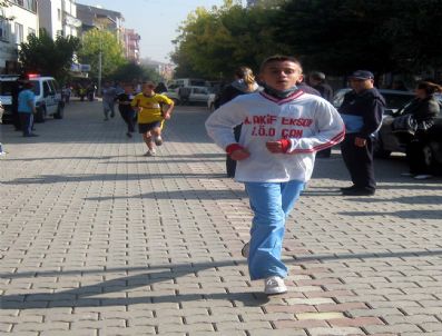 TERZIALAN - Çan’da Cumhuriyet Kupası Atletizm Yarışları Yapıldı