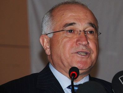 RECAİ KUTAN - Çiçek: Herkesin safını belirlemesi lazım