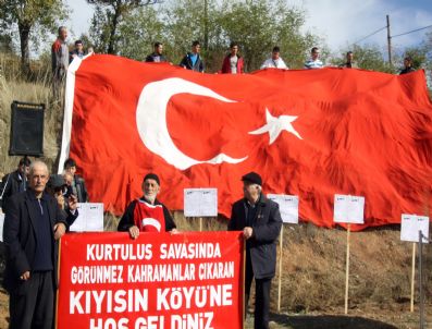 CEVDET ÇETIN - Geleneksel İstiklal Yolu Yürüyüşü Yapıldı