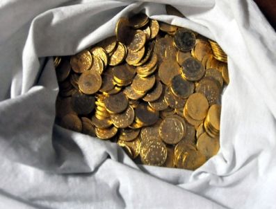 İnternette Tanıştığı Kadın Tarafından Dolandırıldı