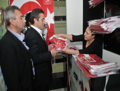 Nilüfer`de Bayrak Coşkusu