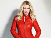 Seda Sayan'ın giydiği ceket kapış kapış gidiyor