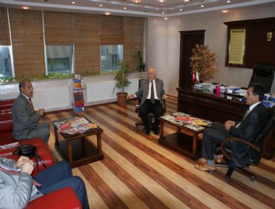 YUSUF ODABAŞ - Vali Odabaş, Dershaneleri Ziyaret Etti