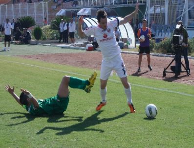 Adanaspor: 2 - Sakaryaspor: 2