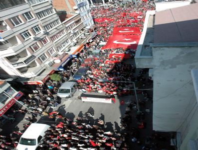 Balıkesir`de Teröre Tepki Mitingi Düzenlendi