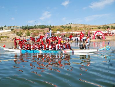 UĞUR TURAN - Denizi Olmayan Gaziantep`te Nefes Kesen Festival