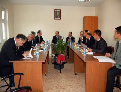 MEHMET ŞENTÜRK - Doğu Karadeniz Belediyeler Birliği Encümen Toplantısı Yapıldı