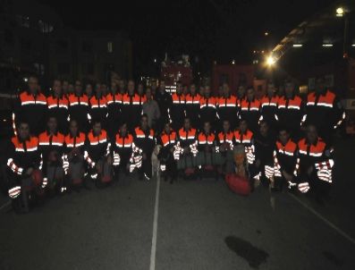 İzmir’den Van’a Yardım Köprüsü