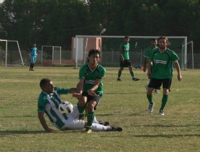 MEHMET AKıNCı - Kilis Belediyespor Sahasında Galip