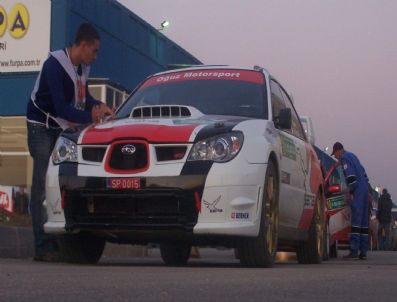 SOĞUKPıNAR - Ralli Araçlarının Gösterisi Nefes Kesti
