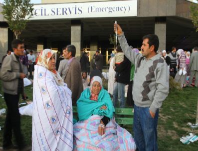 NURETTIN YıLMAZ - Yaralılar Bitlis'te tedavi altına alındı