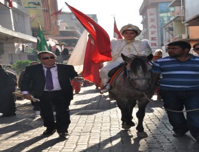 RECEP TANER - Berkay Yılmaz Erkekliğe İlk Adımını Attı
