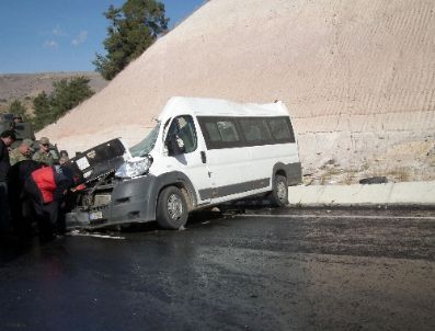Duble Yolda Yaşanan Kazada Ölen 4 Öğrenci Defnedildi.