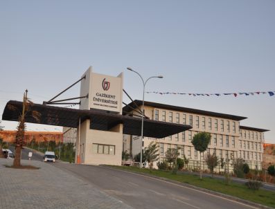 ORTADOĞU STRATEJIK ARAŞTıRMALAR MERKEZI - Gazikent Üniversitesi, Türk Dış Politikasını Masaya Yatırıyor
