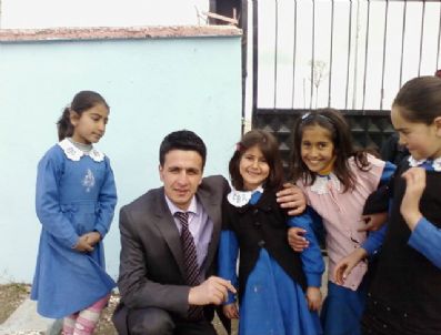 BAYRAM ŞAHIN - Karamanlı Öğretmen Depremde Hayatını Kaybetti