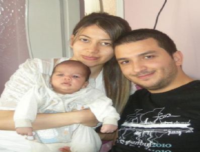 İSMAIL AKMAN - Amasya Depremde Ölenlerde Ağladı