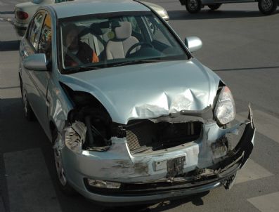 Ambulans Kaza Yaptı, Taşıdığı Hasta Öldü