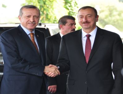 İLHAM ALIYEV - Başbakan Erdoğan ve Aliyev Baş Başa Görüşüyor
