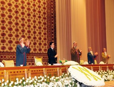 BERDIMUHAMEDOV - Berdimuhamedov, `kahraman` İlan Edildi