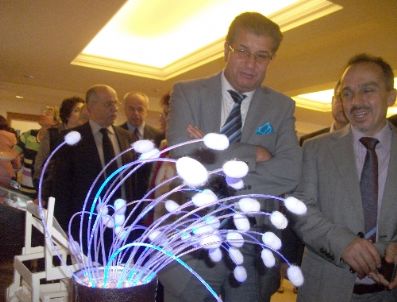 Bilim Adamları, İpek Böcekçiliğini Alanya’da Masaya Yatırdı