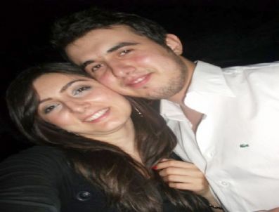 NAZMI GÜNLÜ - Depremde Ölen Öğretmen Çift Geceyarısı İzmir`e Getirilecek