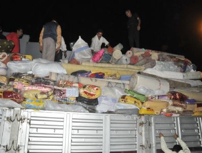 MERSIN ÜNIVERSITESI - Mersinliler Depremzedeler İçin Seferber Oldu