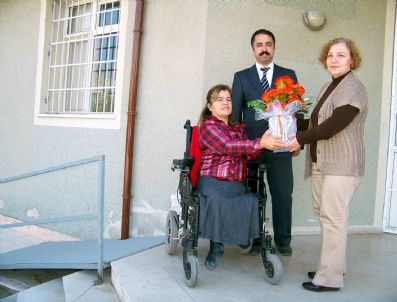 Örnek Okul Müdürü