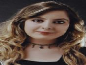 Al Bayrak Gelinliği Oldu