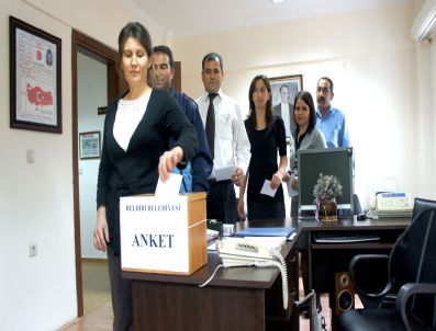 İDRIS İSPIRLI - Beldibi Belediyesi Personel Anketiyle Beklentileri Öğreniyor