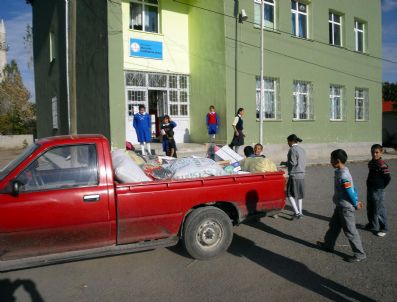 DELIILYAS - İlkokul Öğrencilerinden Van`a Yardım