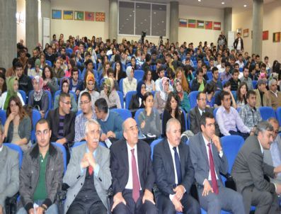 “kim Bu Dağdaki Teröristler?” Paneline Yoğun İlgi