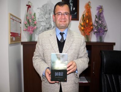 NAMUSLU - Zonguldaklı Yazarın Kitabına Büyük İlgi