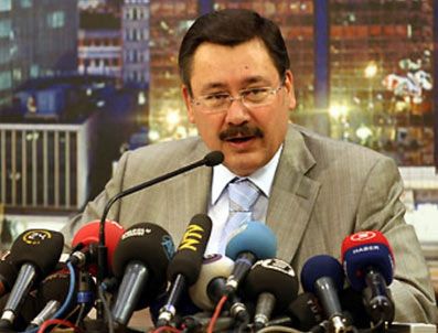 BEYKENT ÜNIVERSITESI - Ankara'dan Van'a 50 tır gıda maddesi gönderildi